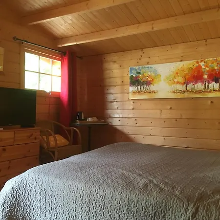 Bed & Breakfast Mas De La Pinede Ex-les Arbousiers *